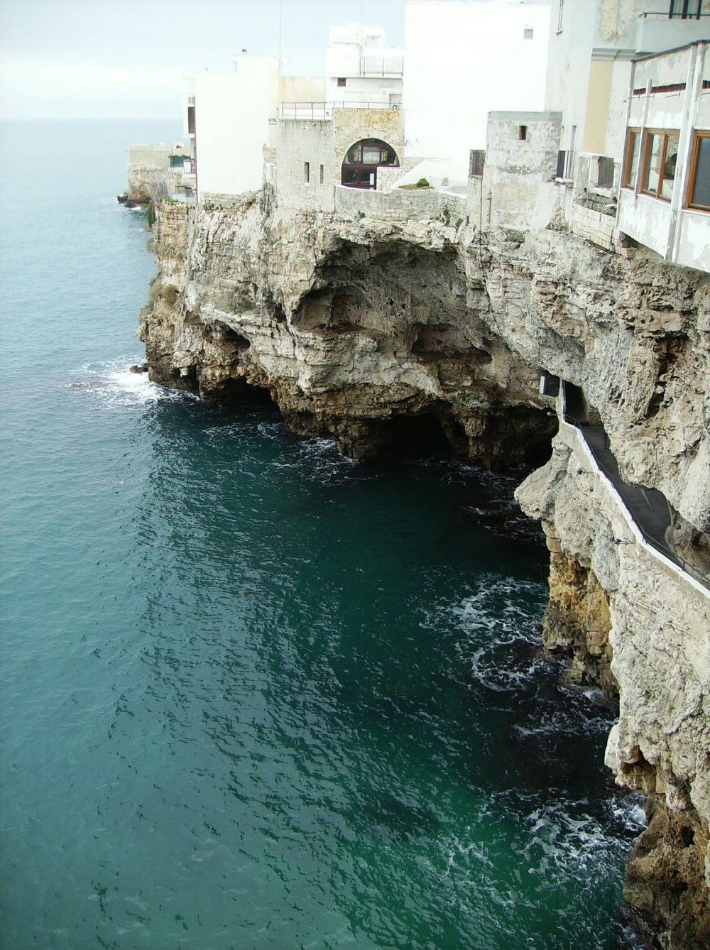 Grotta-Palazzese-Italy-04