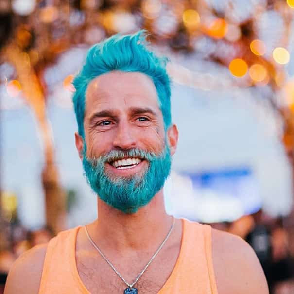 merman-colorful-beard-hair-dye-men-trend-15__605