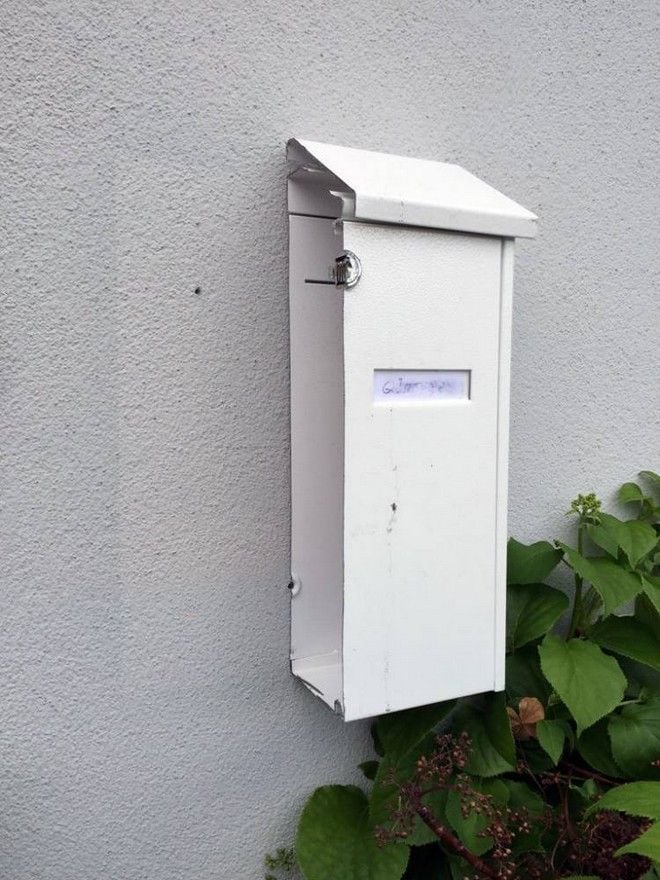 Τον χώρισε και έκοψε στη μέση όλα τα αντικείμενά της! 8 pic94