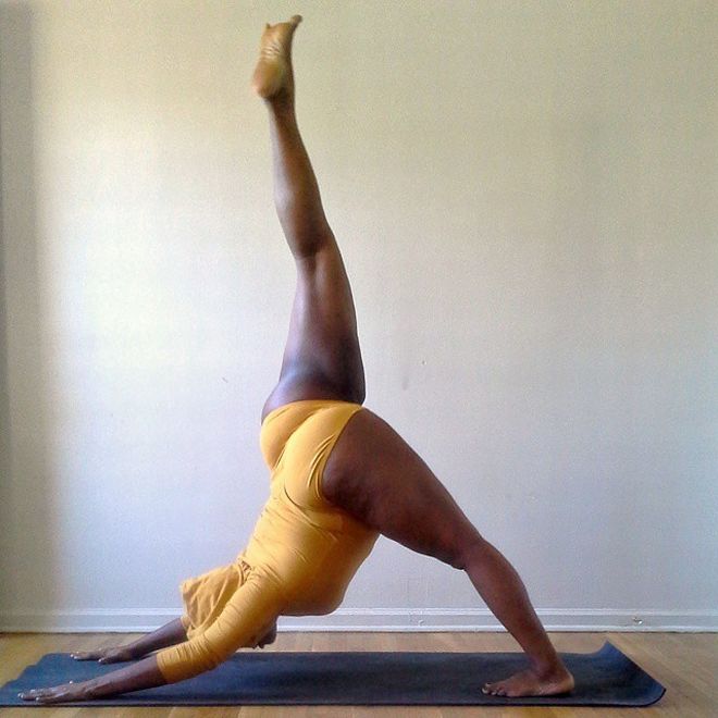 plus sized yoga jessamyn stanley 7