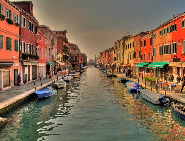 tilestwra.com -  Τα πανέμορφα (και άγνωστα) νησάκια της Βενετίας!