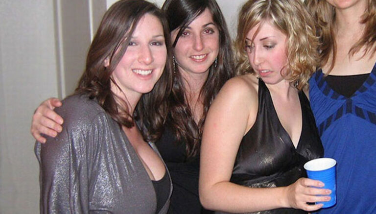 34 άτομα που η ζήλια τους έφτασε στο αποκορύφωμα!