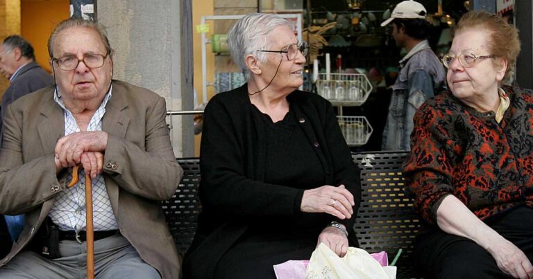 Αυτά είναι τα σκληρά μέτρα για τους συνταξιούχους, ώστε να διασωθεί η χώρα