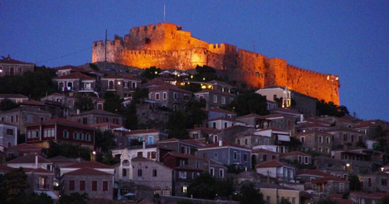 Ο Μόλυβος σε 47 δεύτερα: Το αρχαίο κάστρο και ο γραφικός οικισμός!