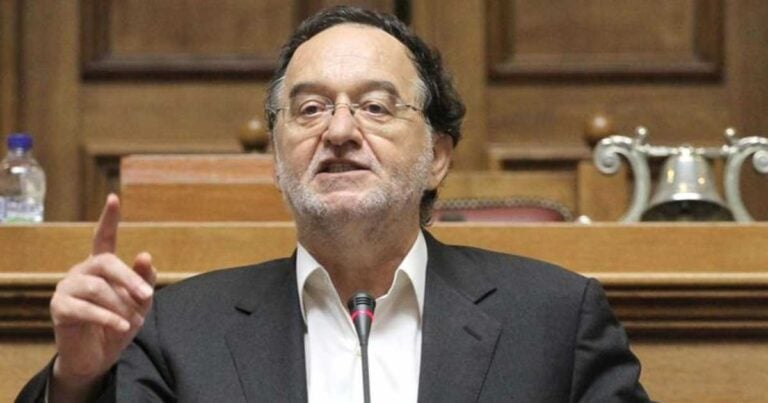 Παναγιώτης Λαφαζάνης: Δεν ψηφίζω τα μέτρα, δεν παραιτούμαι από υπουργός