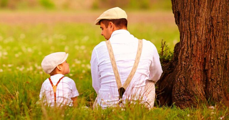 Πατέρας: Ο προστάτης, ο αντίπαλος μα κι ο απόλυτος ήρωας μου