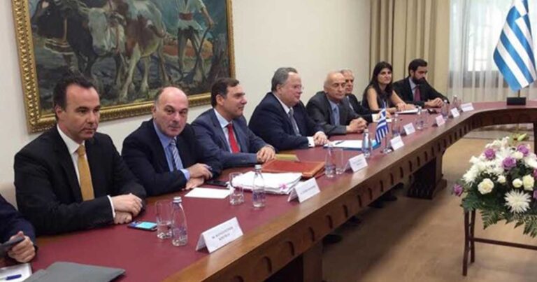 Η Αλβανία απαιτεί Συγγνώμη της Ελλάδας για εγκλήματα σε βάρος του «τσάμικου λαού».