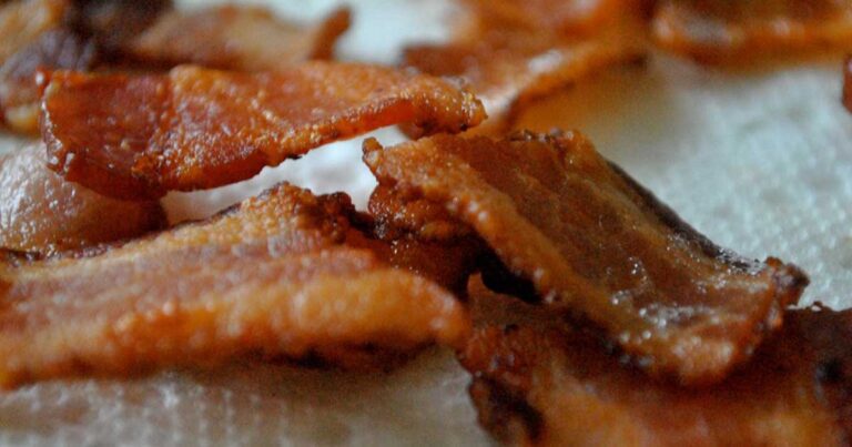 Έφτιαξαν φύκι που έχει γεύση… ακριβώς όπως το μπέικον!
