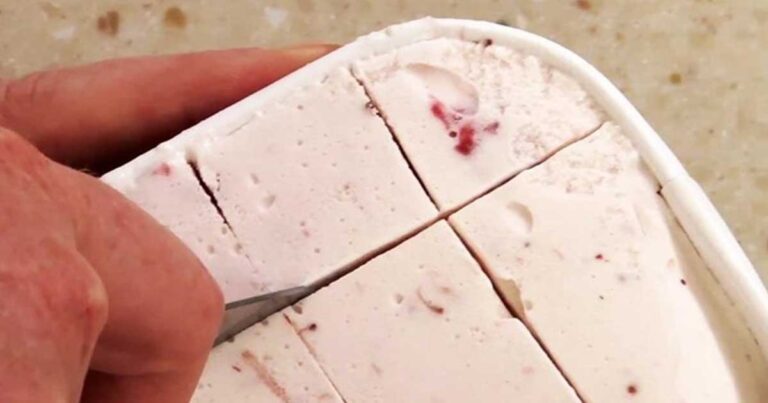 Δείτε 5 μυστικά που θα κάνουν το σερβίρισμα του παγωτού σας πανεύκολο!