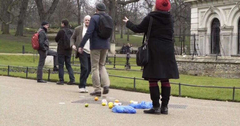 Koινωνικό πείραμα: Πόσο ευγενικός μπορεί να είναι ένας άγνωστος άνθρωπος;