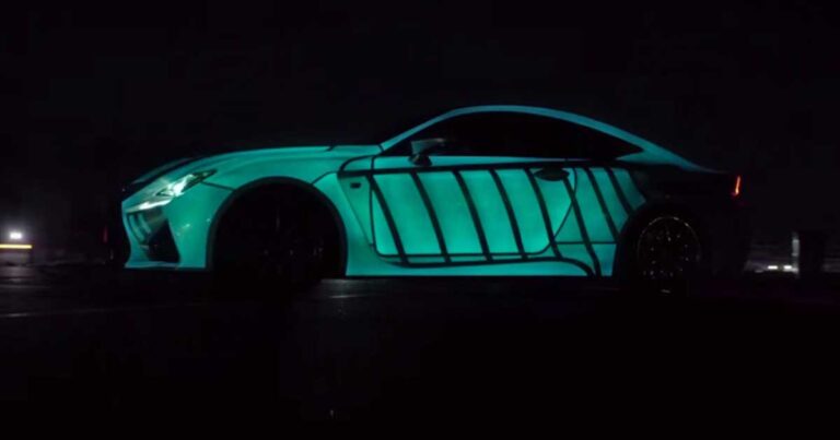 Το αυτοκίνητο της Lexus με το χρώμα που φωτίζεται με τον παλμό της καρδιάς του οδηγού!