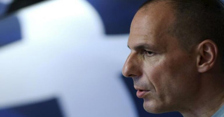 Βαρουφάκης: “Νιώθω ένα πολιτικό ζώο” – «Με το παράλληλο νόμισμα έχτισα την ακαδημαϊκή μου καριέρα»