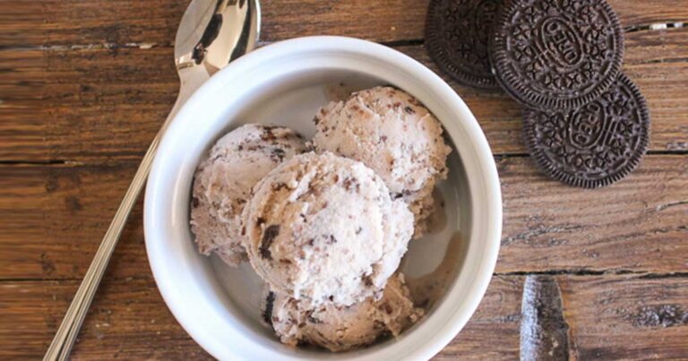 Συνταγή: Παγωτό Merenda με κομμάτια OREO!