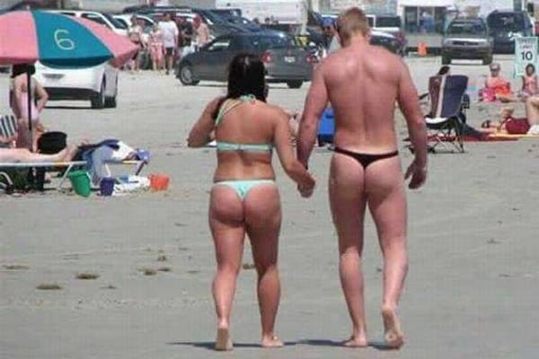 Epic Beach FAIL: Made for each other.