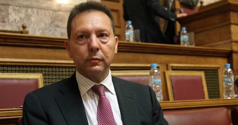 Στουρνάρας: “Σε δέκα μέρες θα έχουν λυθεί τα προβλήματα με τα capital controls”