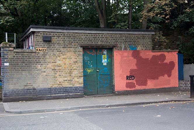 apisteuto-trolarisma-kallitexni-graffiti-05