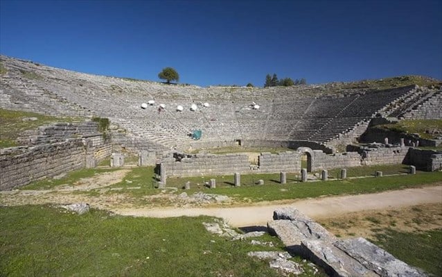 arxaio theatro dodonis