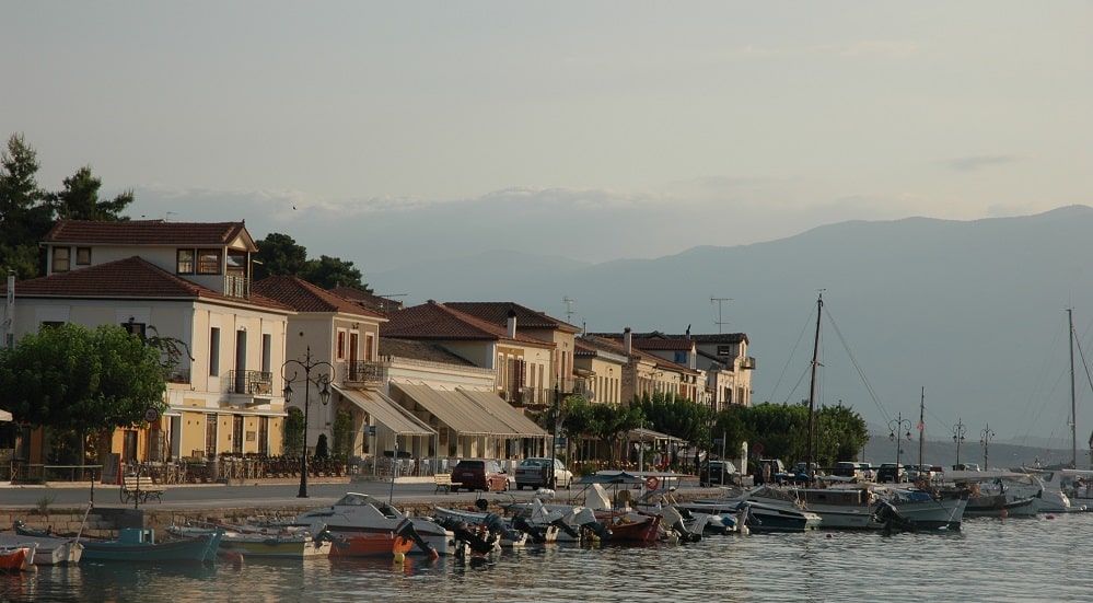 Galaxidi_Paralia_at_Dusk