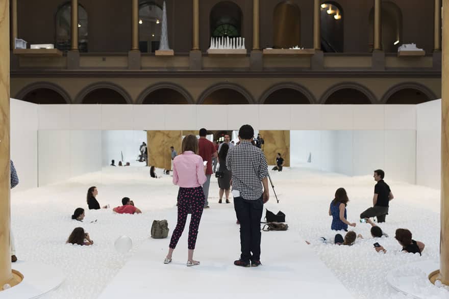indoor-ball-pit-bubble-ocean-the-beach-snarkitecture-national-building-museum-2
