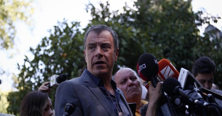 Σταύρος Θεοδωράκης: «Ο στόχος επετεύχθη. Η χώρα κρατήθηκε στην Ευρωζώνη και την Ευρωπαϊκή Ένωση”