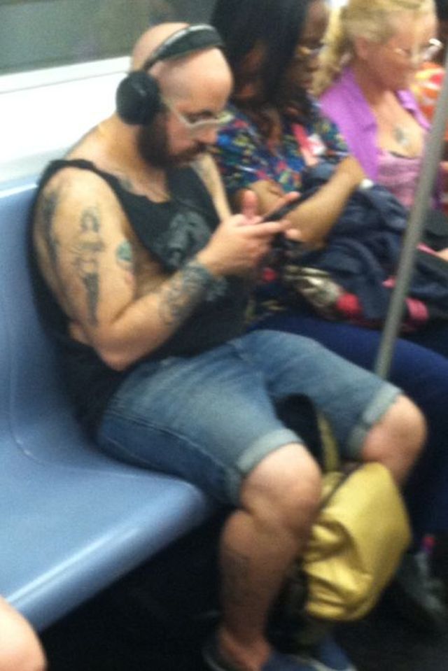 the_strangest_people_ever_seen_on_subway_rides_640_high_26