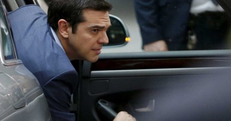Τσίπρας: “Η καρδιά μου ήθελε να σηκωθώ, να χτυπήσω τη γροθιά στο τραπέζι και να φύγω”