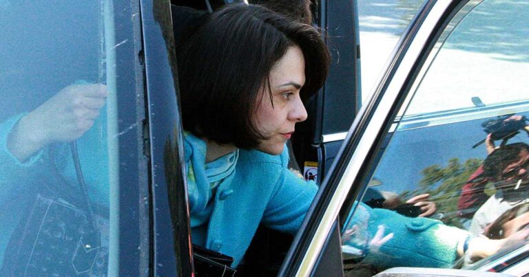 Τα 16 μέτρα που ζητά από την κυβέρνηση η Ντέλια Βελκουλέσκου