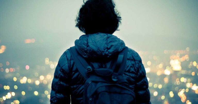 Εξαιρετικό κείμενο: “Είσαι άνθρωπος. Όχι μηχανή.”