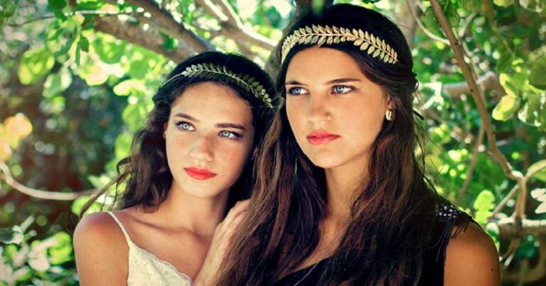 50 Αρχαιοελληνικά χτενίσματα για υπέροχες καλοκαιρινές εμφανίσεις