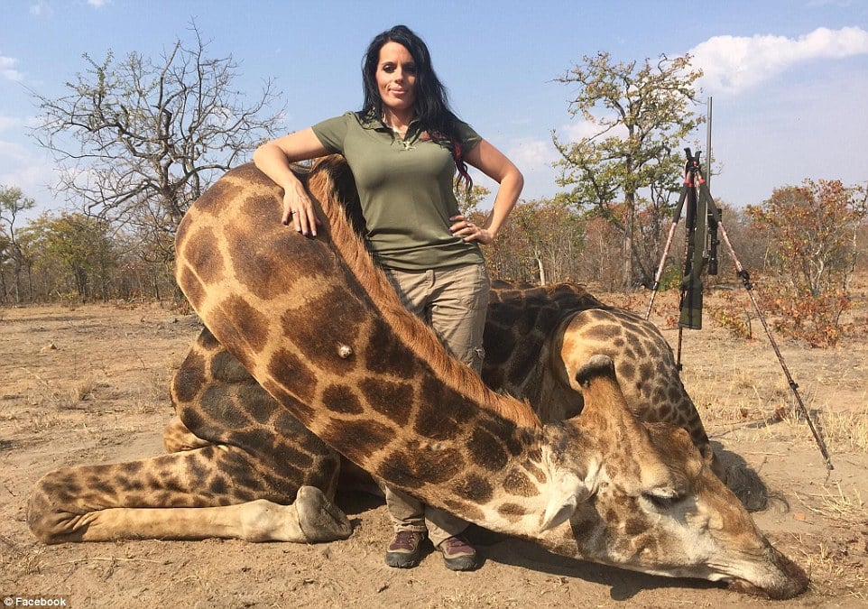 2B07143800000578-3182671-Quarry_Sabrina_Corgatelli_a_keen_huntress_from_Boise_Idaho_uploa-a-5_1438485747855