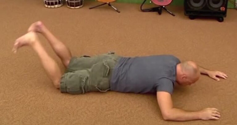 Πώς θα σωθείτε αν πνίγεστε από φαγητό και είστε μόνοι σας