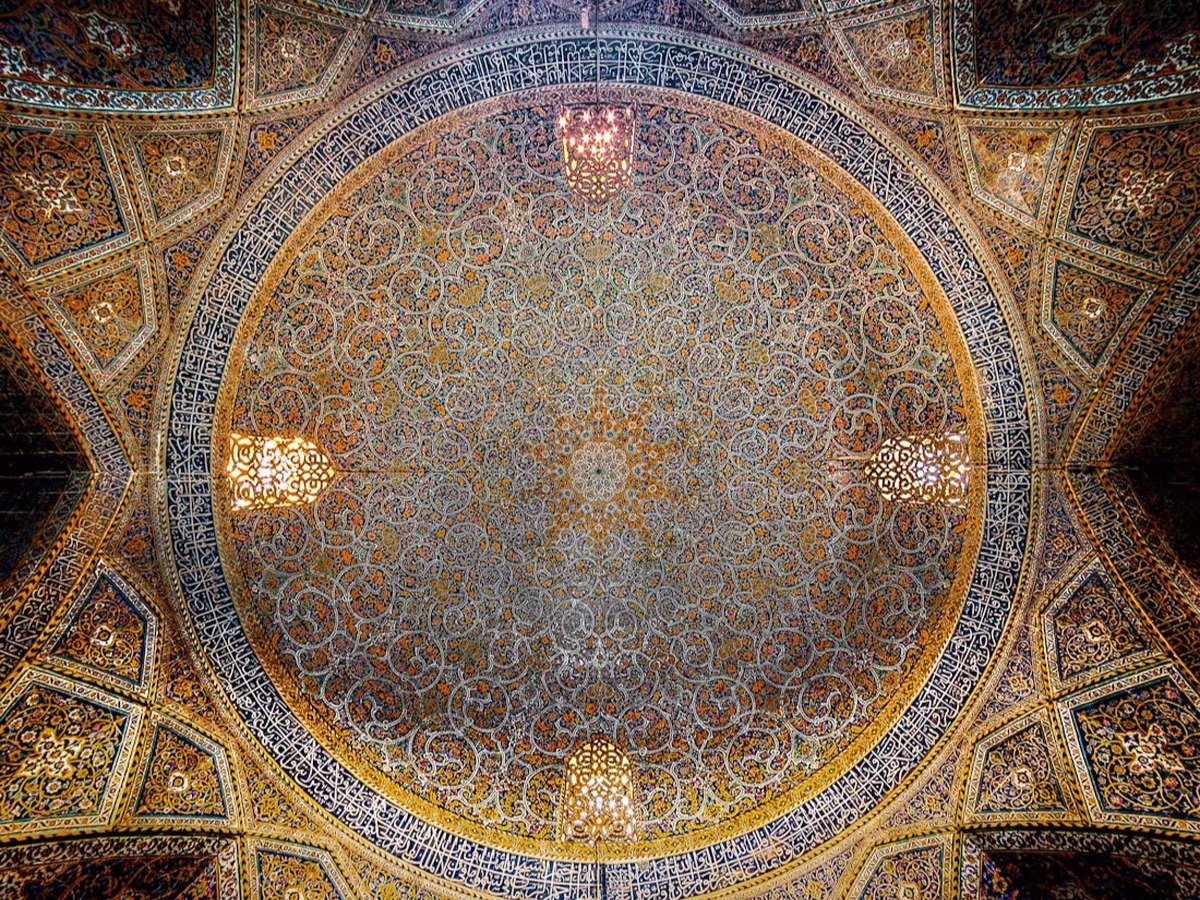 finally-this-glittering-star-shaped-ceiling-is-one-of-the-centerpieces-of-the-seyyed-mosque-in-isfahan