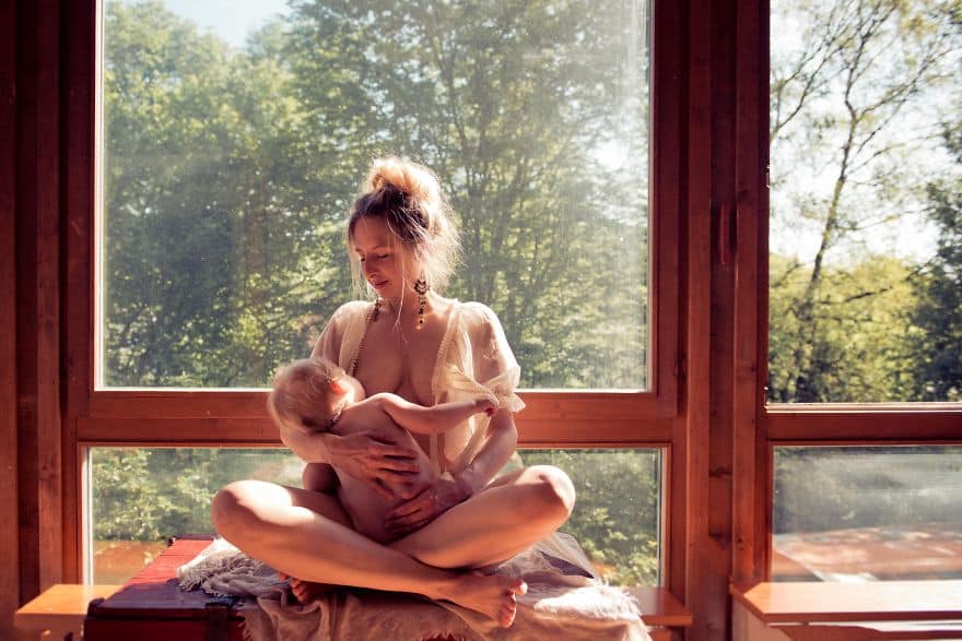 In-honor-of-the-World-Breastfeeding-Week-2015-by-Tammy-Nicole-Photography-16__880