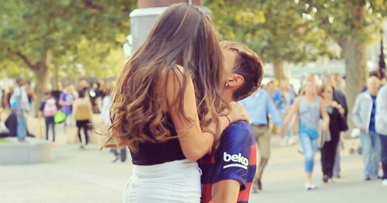 Φάρσα: Ντύθηκε Νεϊμάρ και «ρίχνει» γυναίκες!