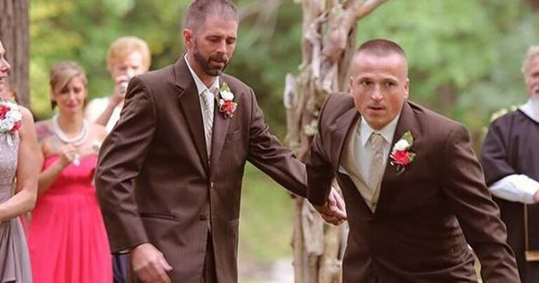 Ο πατέρας της νύφης σταμάτησε ξαφνικά τον γάμο. Για να κάνει κάτι που συγκίνησε τους πάντες..