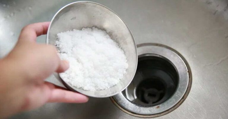 Πού αλλού μπορούμε να χρησιμοποιήσουμε το αλάτι εκτός από το φαγητό;