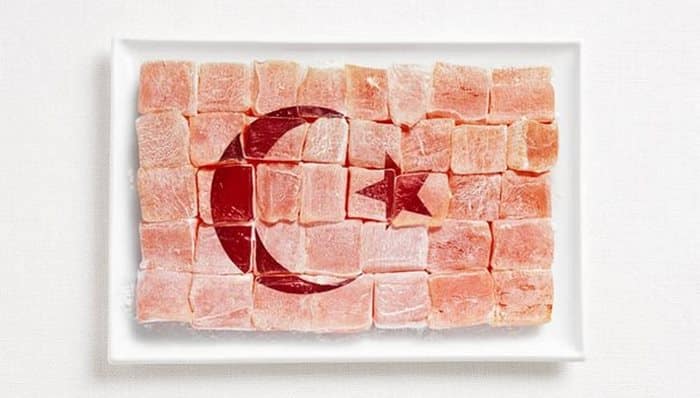 Εθνικές σημαίες δημιουργημένες από τα παραδοσιακά τρόφιμα κάθε χώρας