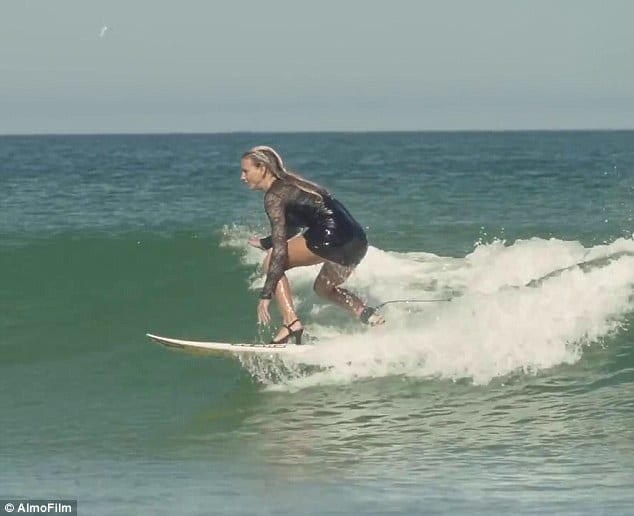 2BECD4FF00000578-3220504-Maud_Le_Car_pictured_23_is_a_professional_surfer_from_St_Martin_-m-11_1441249847154