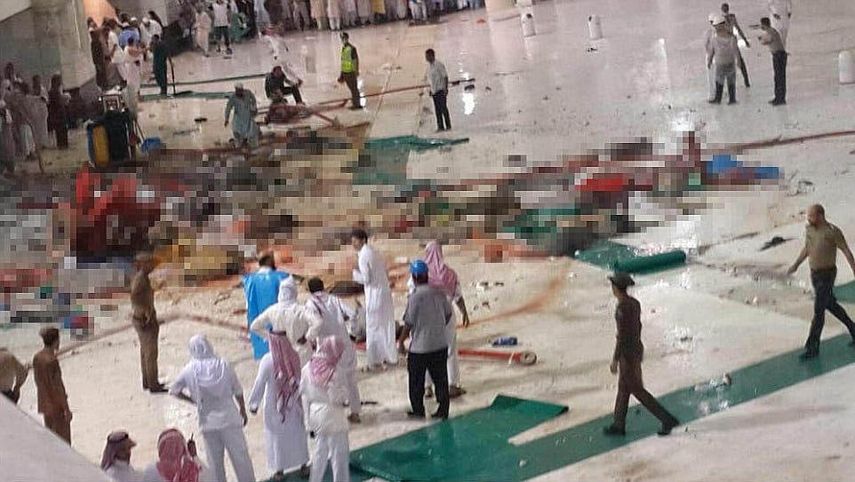 Crane collapses into the grand Mosque in Mecca. Many casualties. 11/09/2015 source: Twitter