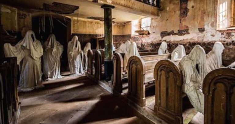 Η πιο τρομακτική εκκλησία βρίσκεται στην Τσεχία!