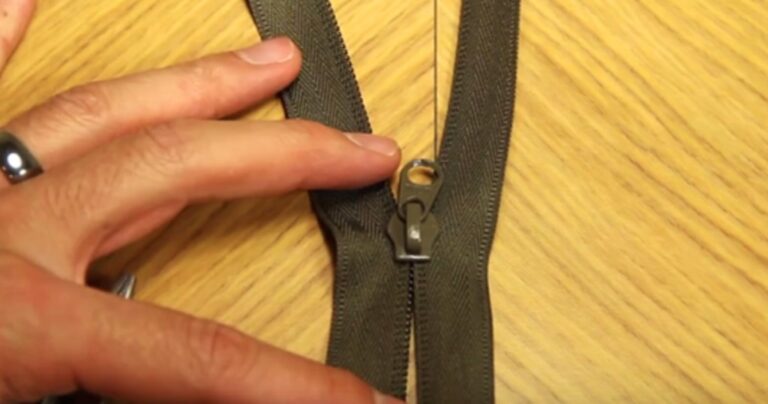Αυτός είναι ο πιο εύκολος τρόπος για να φτιάξετε μόνοι σας ένα χαλασμένο φερμουάρ!