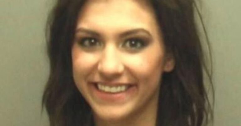 Η φοιτήτρια που ένιωσε ξαφνικά… Barbie!