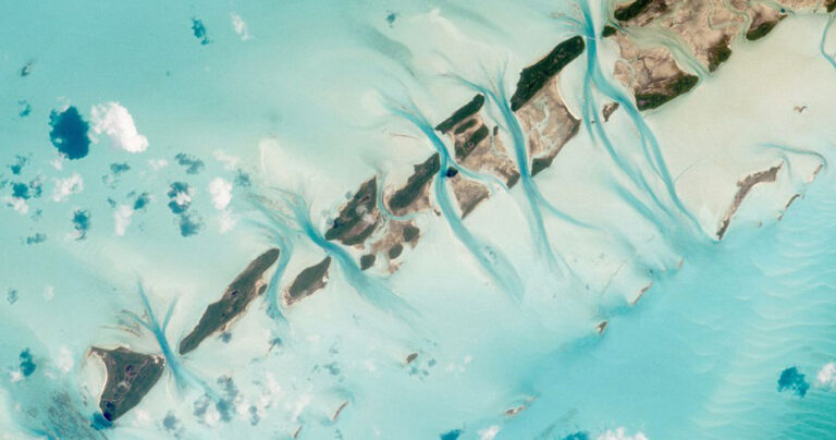 Μπορείτε να βρείτε το αεροπλάνο σε αυτή την φωτογραφία που έβγαλε αστροναύτης από το δίαστημα;