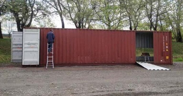 Αυτός ο άντρας κατασκεύασε κάτι απίστευτο χρησιμοποιώντας παλιά containers!