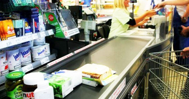 «Φίλε δεν έχω φάει τίποτα 3 μέρες» μου είπε ένας κύριος στο σούπερ μάρκετ.