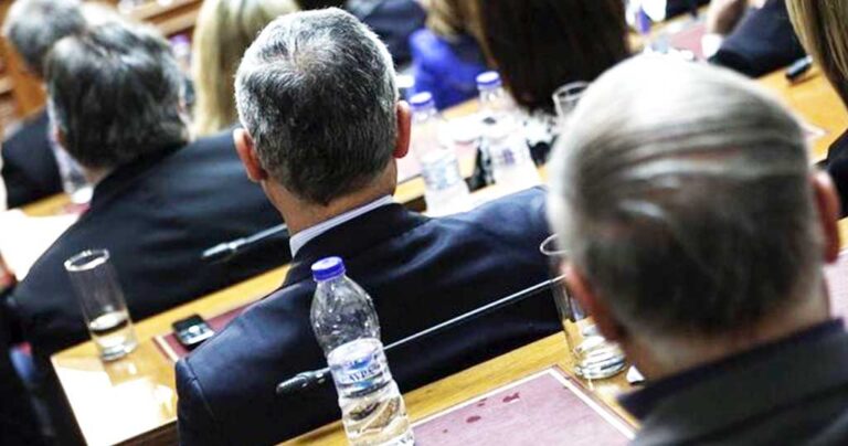 Πόσο μας κοστίζει ένας βουλευτής; (Πολύ περισσότερο από τον μισθό του)