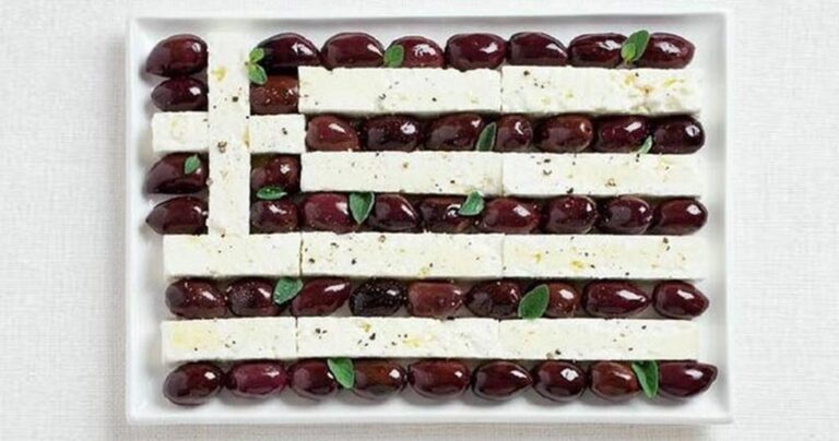 Εθνικές σημαίες δημιουργημένες από τα παραδοσιακά τρόφιμα κάθε χώρας