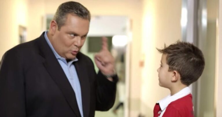 Το προεκλογικό σποτάκι των ΑΝΕΛ με τον μικρό Αλέξη που έσπασε το αριστερό του χέρι