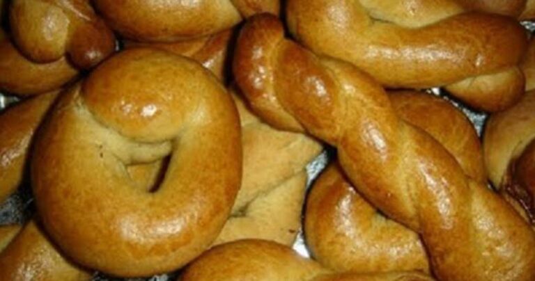 Συνταγή για πενταντόστιμα κουλουράκια με πορτοκάλι χωρίς ζάχαρη!