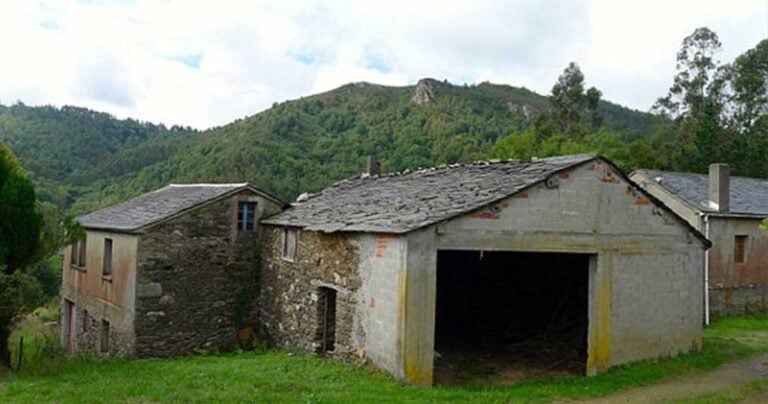 Χωριό στην Ισπανία πωλείται για 200.000 ευρώ!